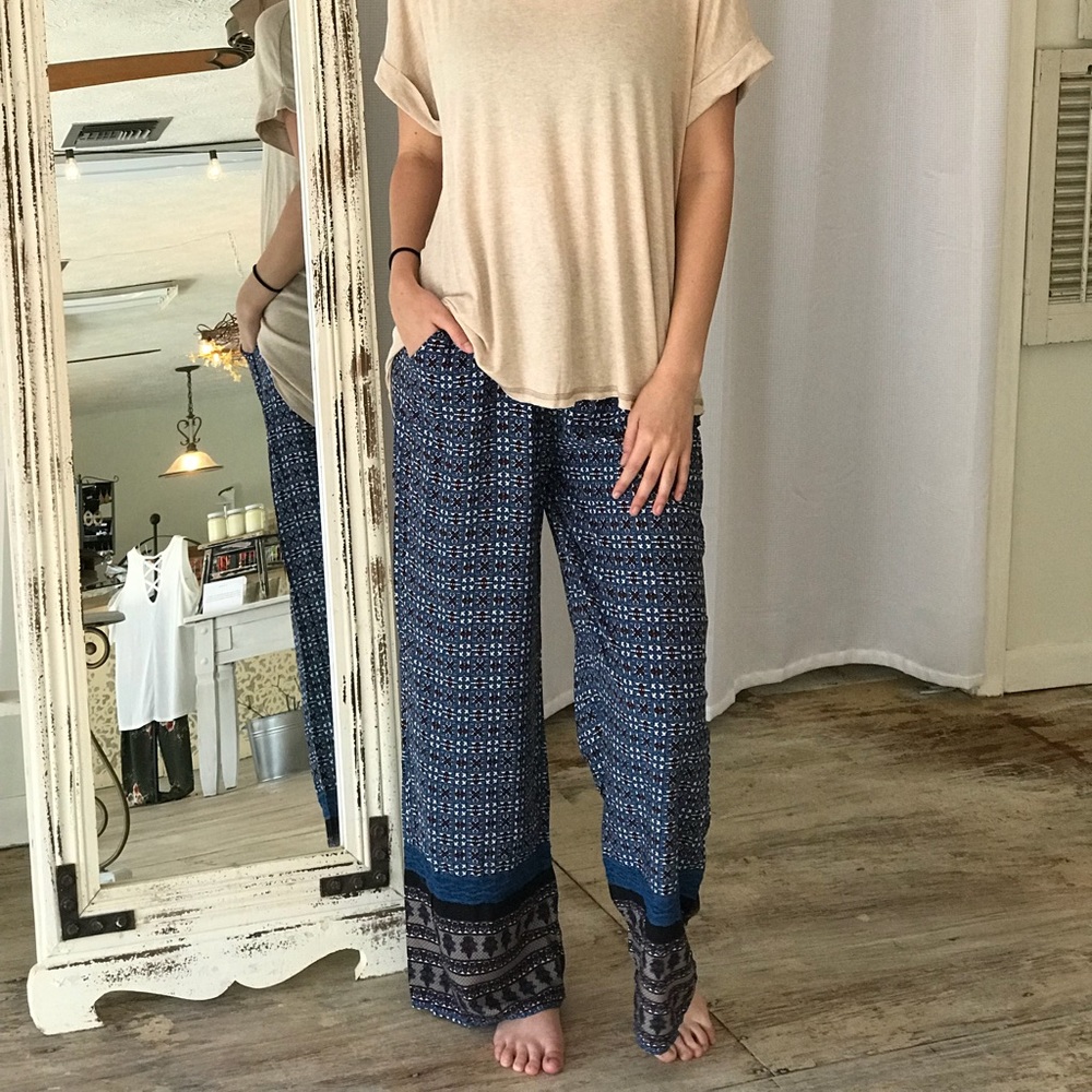 Navy printed palazzo pants